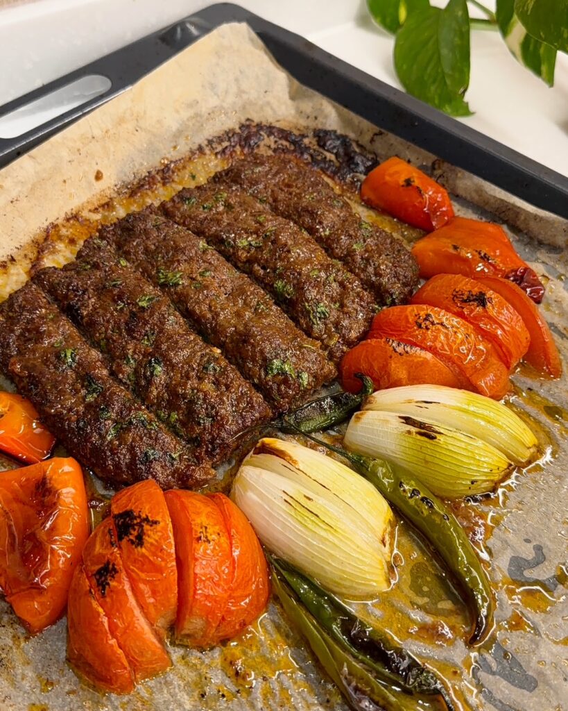 كباب بالصينية | Oven-Baked Kebab Tray